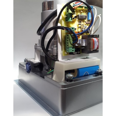 Motor para porton Xianfeng DKC 400 - 600 KG - Motor con central Peccinin